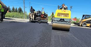 Best Concrete Driveway Installation  in Red Bud, IL